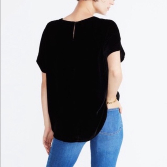Madewell Black Velvet Tulip Hemmed Top - Picture 2 of 6